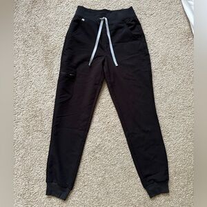 FIGS Black Zamora Scrub Pants